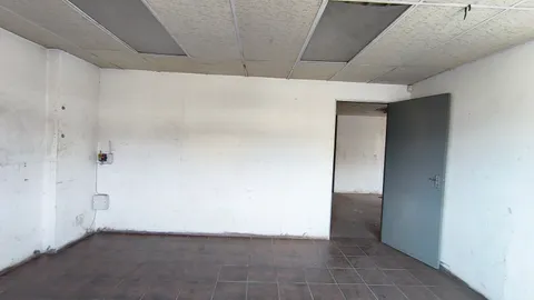 Retail-Space-To-Let-in-Primrose (13)